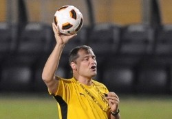 Aguirre rechaz� la oferta del Paranaense
