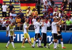 Alemania y M�xico siguen imparables