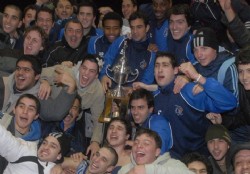 Tabar� a la Liga Uruguaya  como merecido campe�n