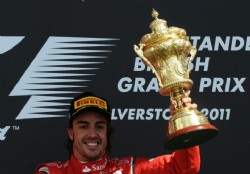 Alonso gan� el Gran Premio de Inglaterra