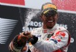 Hamilton peg el gran golpe en Nrburgring