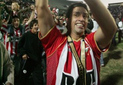 Banfield sale al cruce por el "Ro-Ro"