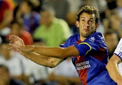 Stuani se acerca al Racing de Santander