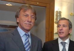 Extranjero y se podr�a cerrar el viernes