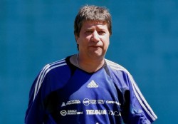 Renuncia de G�mez no ser� aceptada
