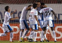 Bueno se despach� con un doblete