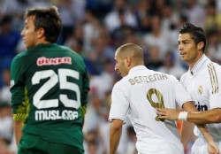 Muslera no pudo con el Real Madrid