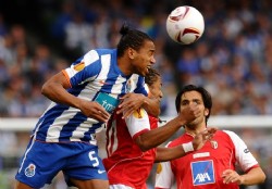 Porto rechaz oferta del Chelsea por "Palito"
