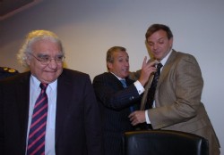 �Quer�s cl�usula? Tom�