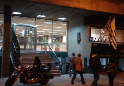 Funcionarios piden nueva propuesta