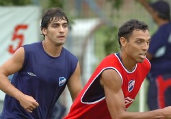 Anderson le gan� la pulseada a "Pochola"