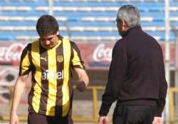 Santiago Silva conf�a en llegar, pero es duda