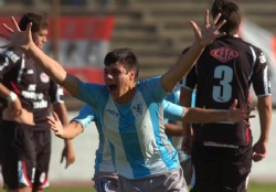 Cerro le pas� por arriba