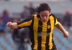 Con paraguas abierto est� jugando mejor