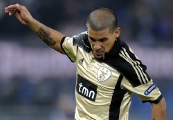 El "Mono" se queda en Benfica hasta 2016