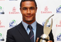 Dusautoir recibi premio al mejor del mundo