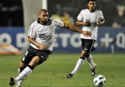 La gordura saca a Adriano del cuadro