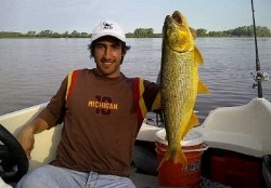 Pablo Cuevas est� de pesca y se recupera