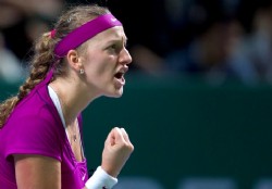 Kvitova y Azarenka van a definir en Estambul
