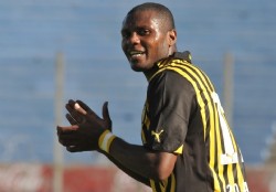 Nueve a�os despu�s, apareci� un goleador