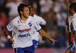 Charquero "motivado" con ser rival de Nacional