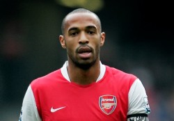 "Tit�" vuelve al Arsenal por dos meses
