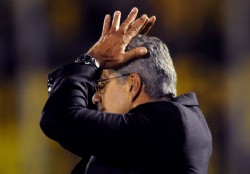 Pearol ces a Gregorio Prez