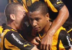 Se puso el equipo al hombro
