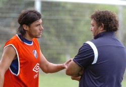 "Cacique" fuera de batalla