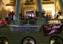 Colonia no para de hacer historia