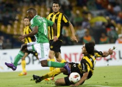 Pe�arol le puso la alfombra