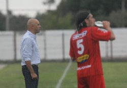 Un Hohberg frente a los tricolores
