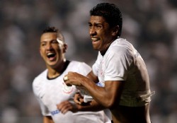 Despu�s de 12 a�os, Corinthians a �semis�