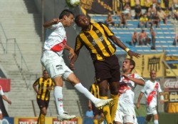 Se juega en Jardines