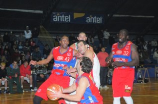 Goes sigue con su ascenso