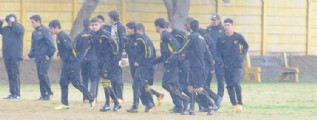 Pe�arol se est� armando