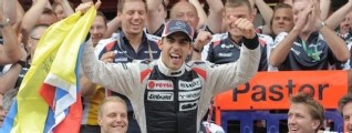 Maldonado y la lluvia dejaron detr�s al resto de los pilotos