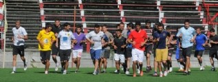 Es River, le falta "plate"
