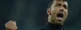 "Juve" gan� con lo justo y sigue l�der