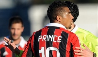 FIFA elogi a Boateng por protesta antirracista