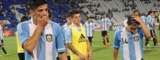 Argentina: a los pibes ya les pusieron la tapa