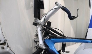 Investigan soldadura del manubrio